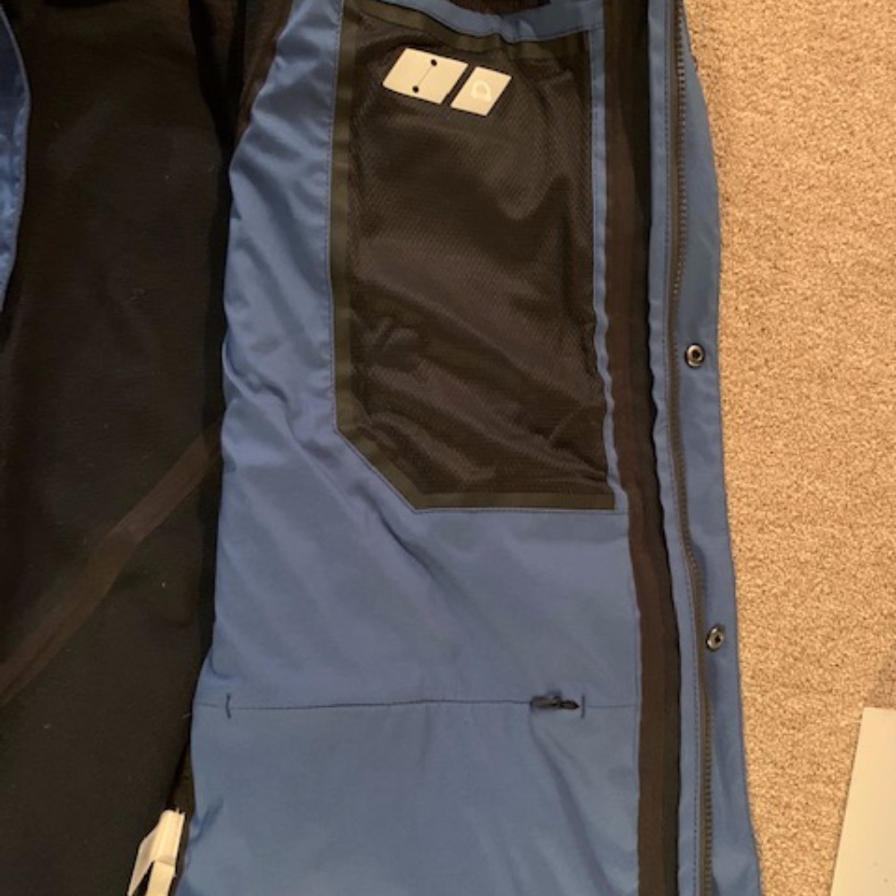 Vineyard Vines Performance Soft Shell Jacket - Picture 5 of 8